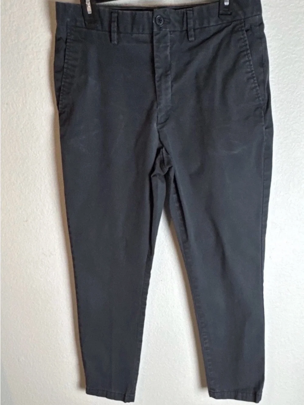 Banana Republic Men's Lived In Chino Slim Fit Dark Gray 32W 30L